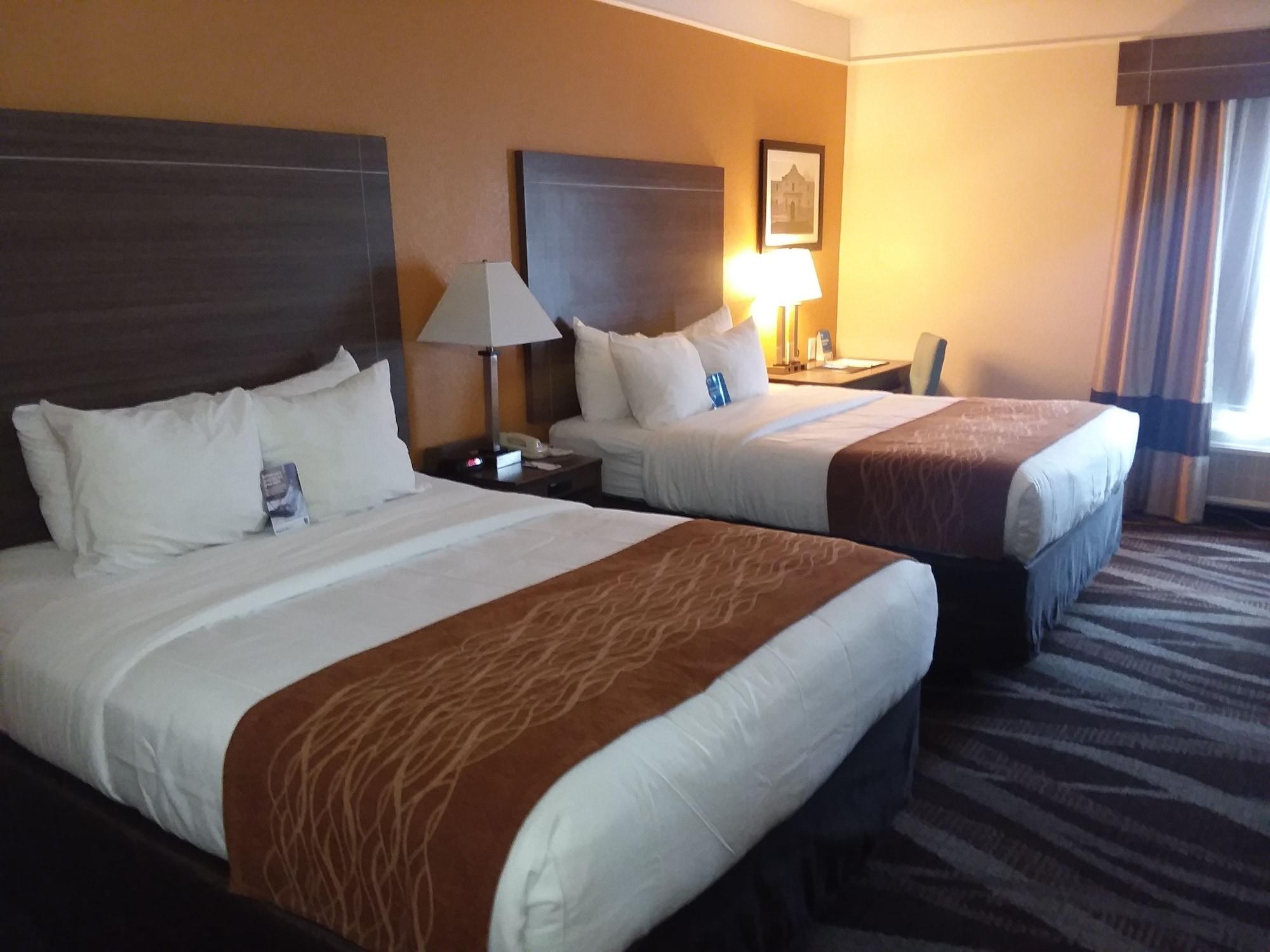 Comfort Inn Near Frost Bank Center San Antonio Dış mekan fotoğraf