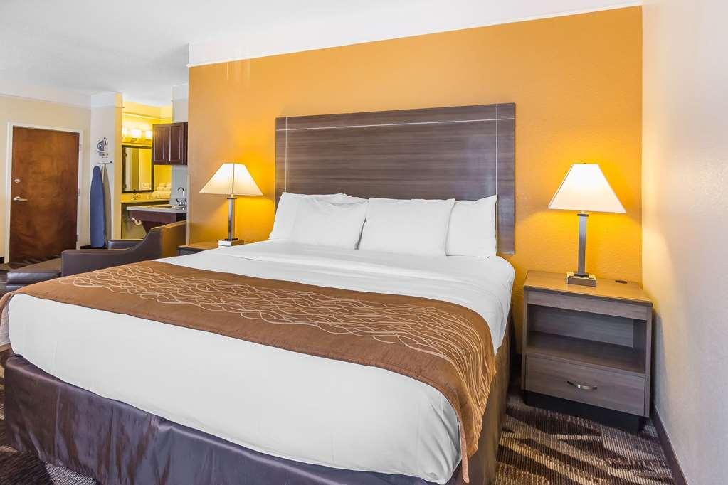 Comfort Inn Near Frost Bank Center San Antonio Dış mekan fotoğraf