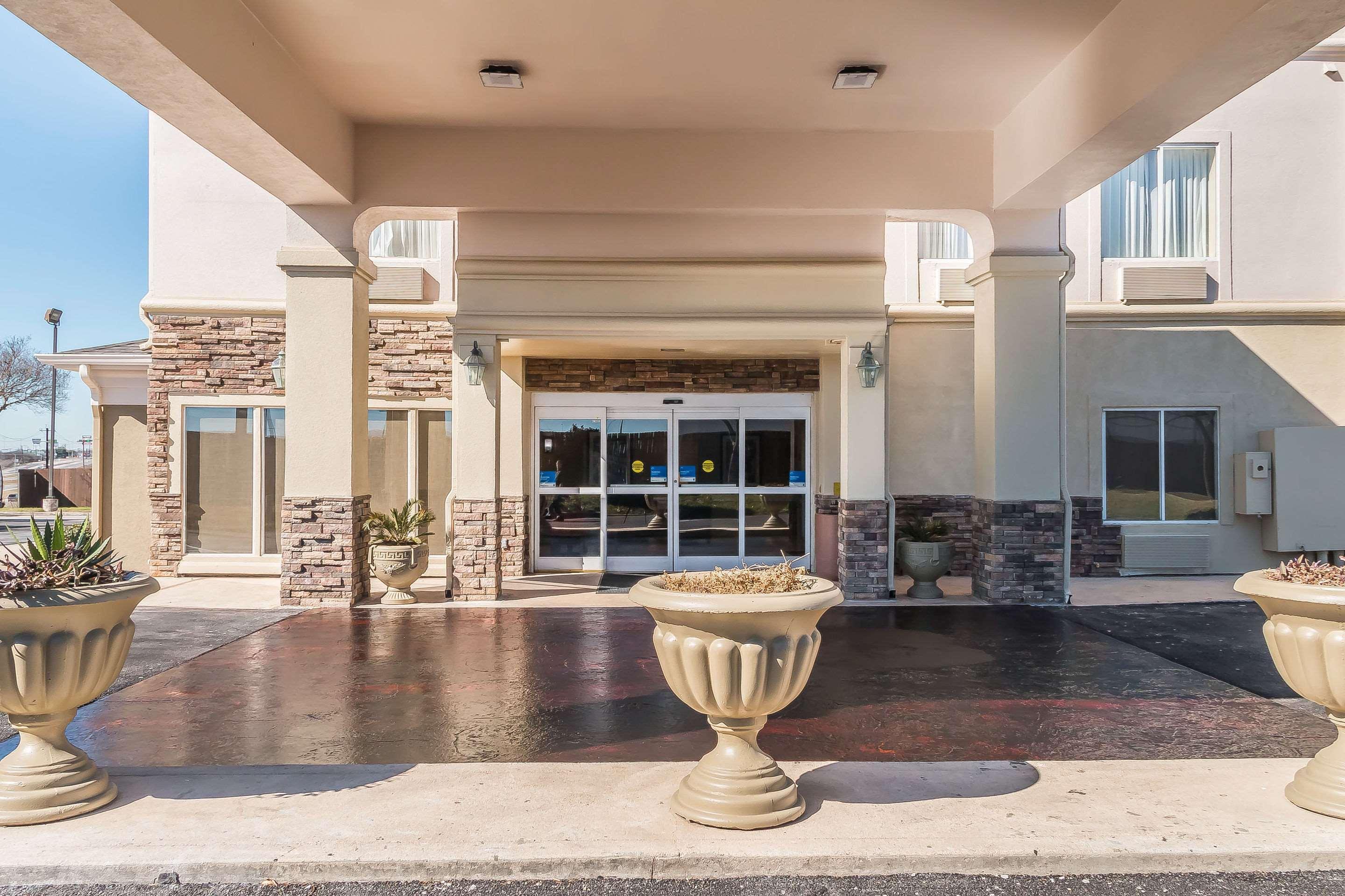Comfort Inn Near Frost Bank Center San Antonio Dış mekan fotoğraf